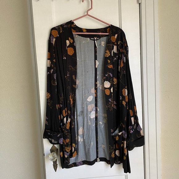 Free People Kimono - Picture 2 of 6